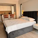 Zora Sunrise Apartman