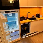 Zora Sunrise Apartman *