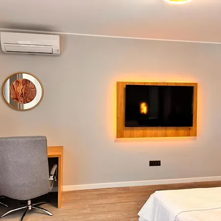 Zora Sunrise Apartment Navodari