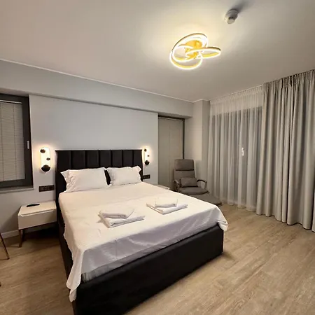 Zora Sunrise Apartment Navodari